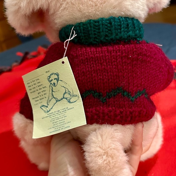 J.B. Bean series pig in Christmas sweater NWT great condition - Picture 5 of 10